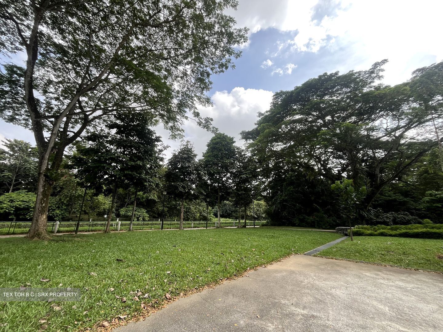 Upper Thomson Road (D26), Apartment #486699191